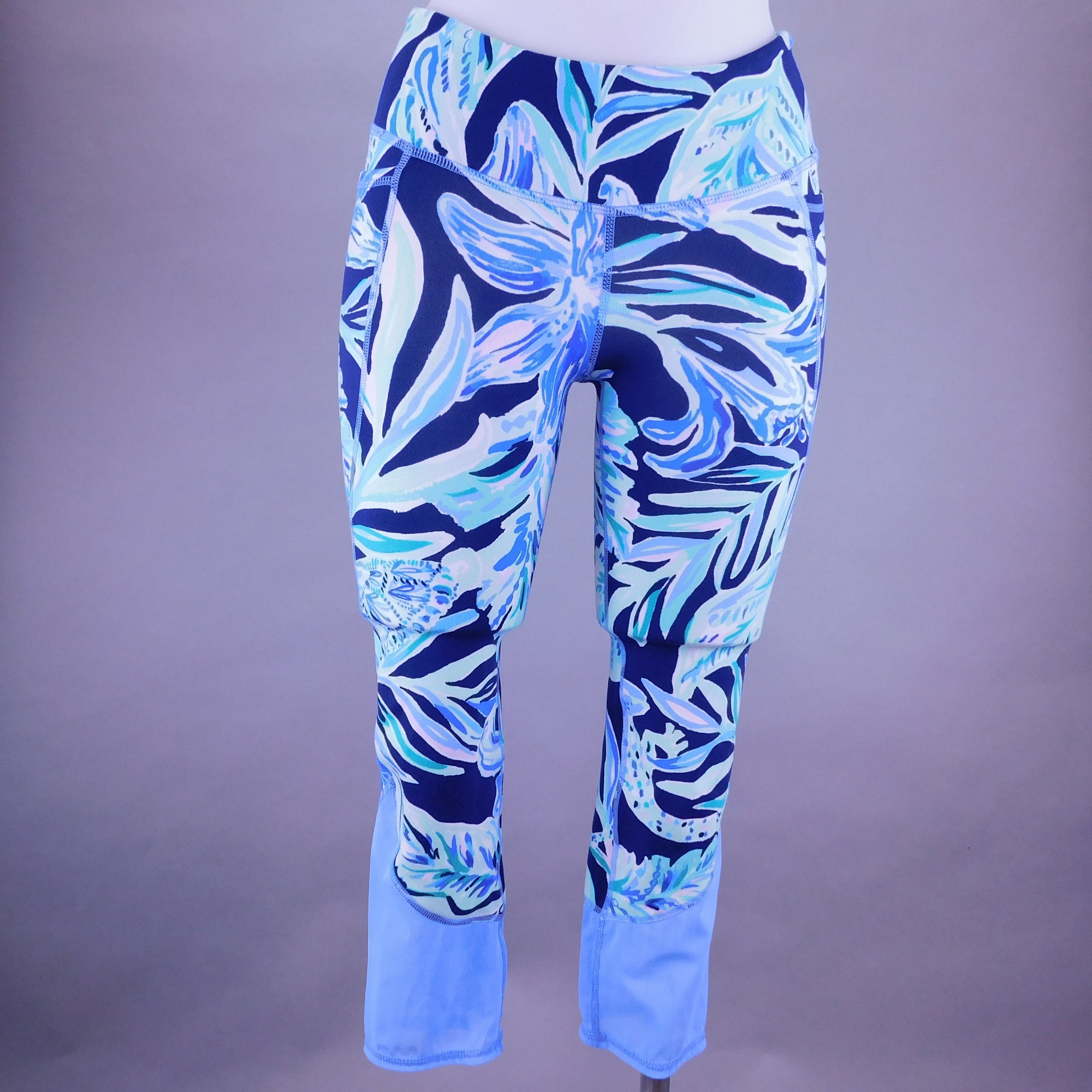 Lilly Pulitzer Luxletic Blue/Green Cropped Legging - Size XS